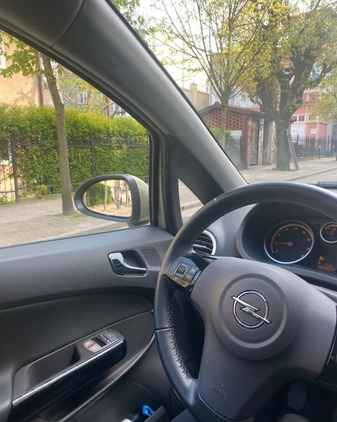 Opel Corsa cena 20000 przebieg: 140000, rok produkcji 2010 z Sopot małe 79